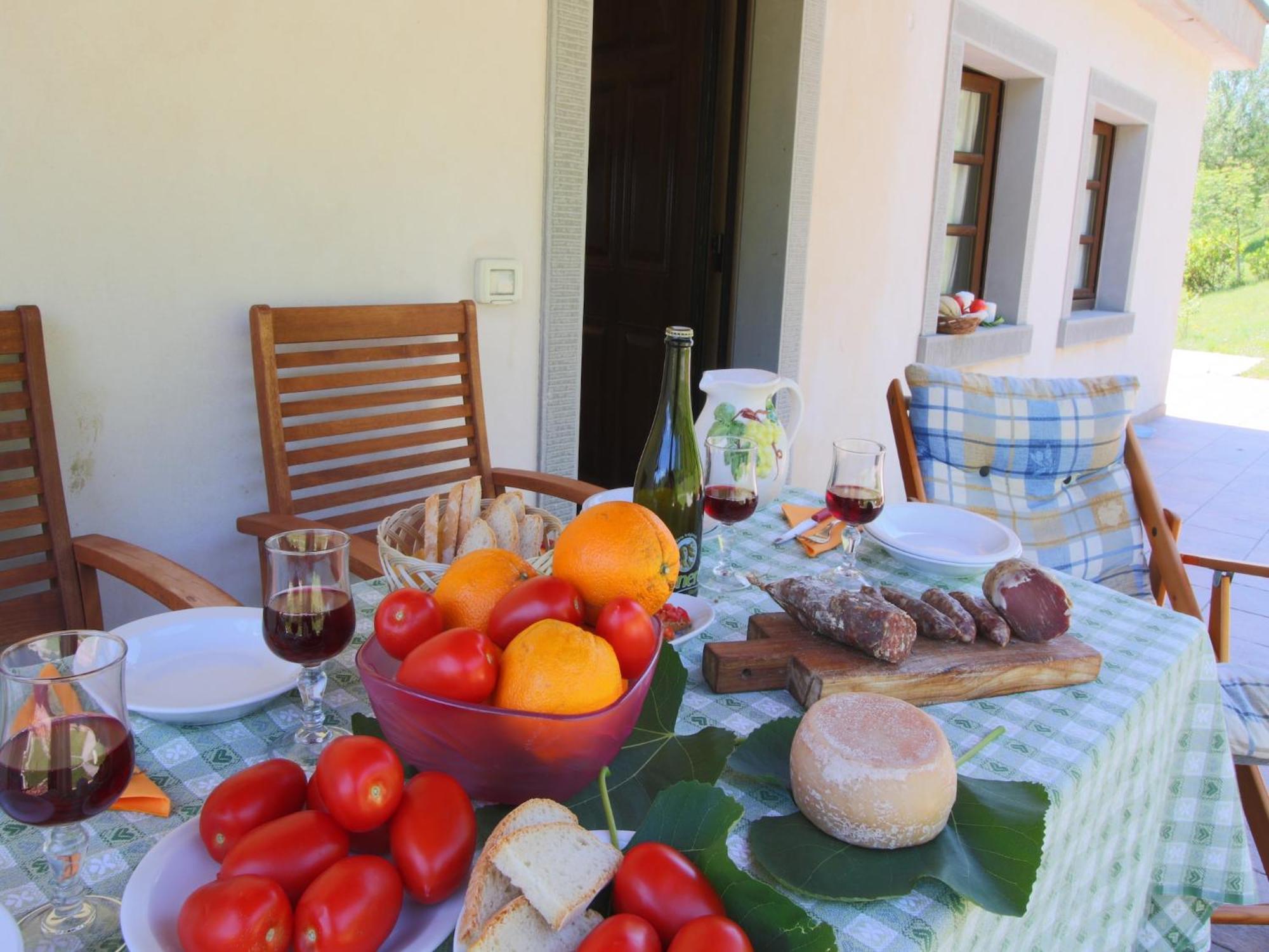 Villa Farmhouse In Apecchio With Swimming Pool Terrace Garden Extérieur photo